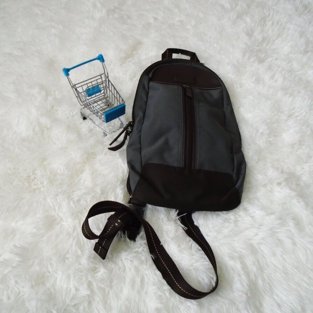 Coach Men Varick Sling Backpack Gray F70692 - Picture 5 of 15